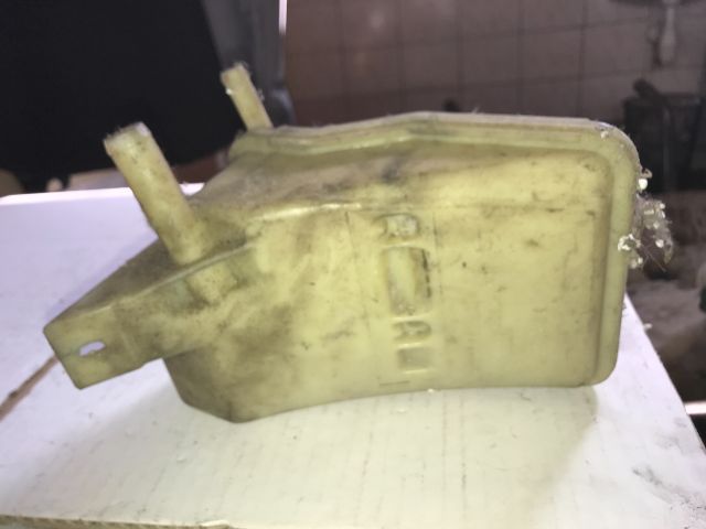 bontott CITROËN XSARA Szervóolaj Tartály