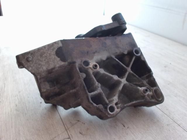 bontott CITROËN XSARA Tartó Bak