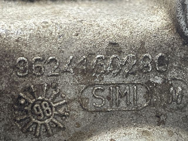 bontott CITROËN XSARA Tartó Bak