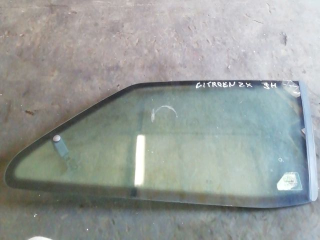 bontott CITROËN ZX Jobb hátsó Ablak