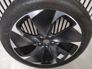 bontott CUPRA BORN Alufelni Gumival (1 db)