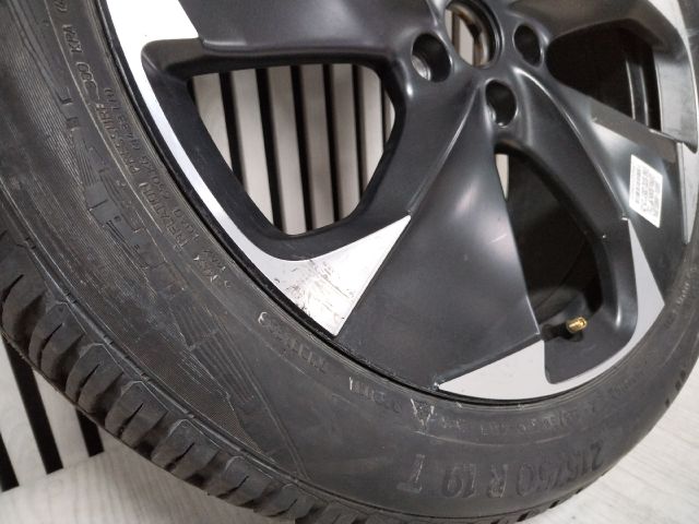 bontott CUPRA BORN Alufelni Gumival (1 db)