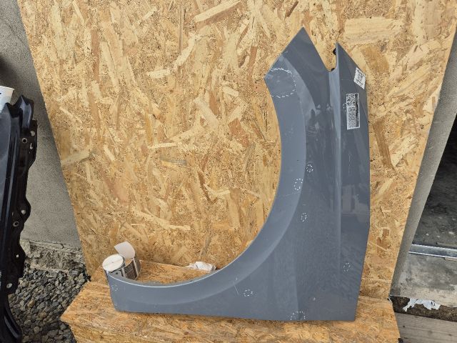 bontott CUPRA BORN Bal első Sárvédő