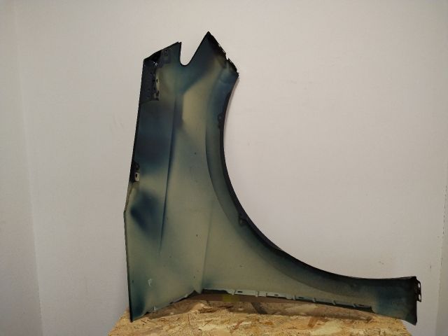 bontott CUPRA BORN Bal első Sárvédő