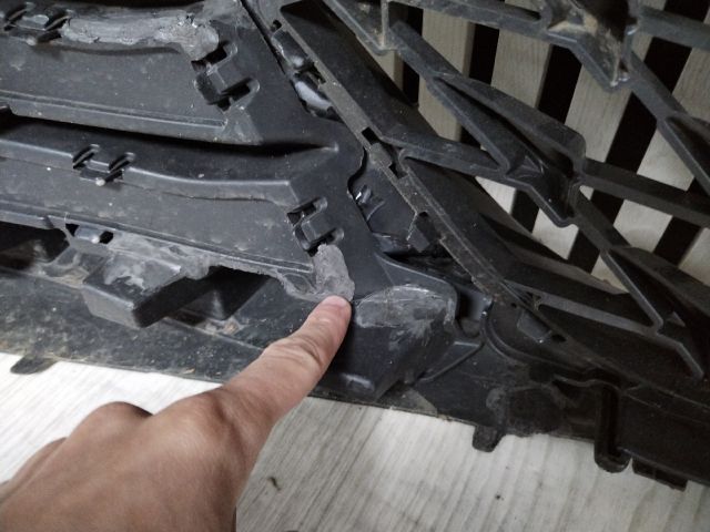 bontott CUPRA BORN Első Lökhárító (Üresen)