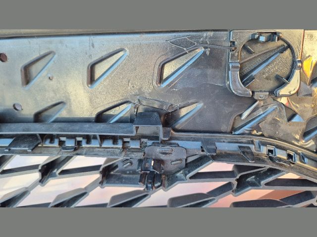 bontott CUPRA BORN Első Lökhárító (Üresen)