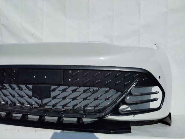 bontott CUPRA BORN Első Lökhárító (Üresen)