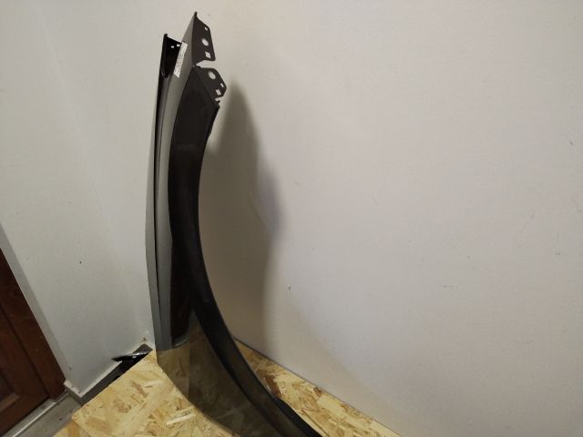 bontott CUPRA BORN Jobb első Sárvédő