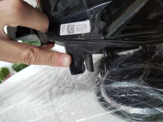 bontott CUPRA BORN Jobb Fényszóró