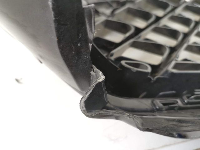 bontott CUPRA FORMENTOR Hűtőrács