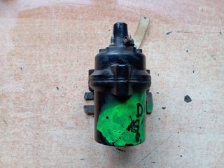 bontott DACIA 1310 Gyújtótrafó