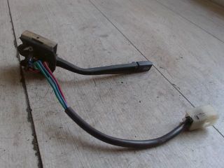 bontott DACIA 1310 Bal Kormánykapcsoló Irányjelző