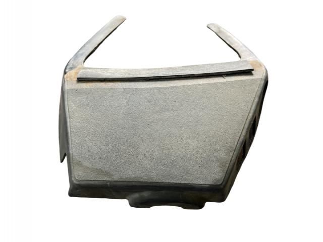 bontott DACIA 1310 Felső Kormányoszlop Burkolat