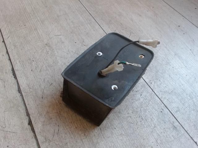 bontott DACIA 1310 Jobb Rendszámtábla Világítás