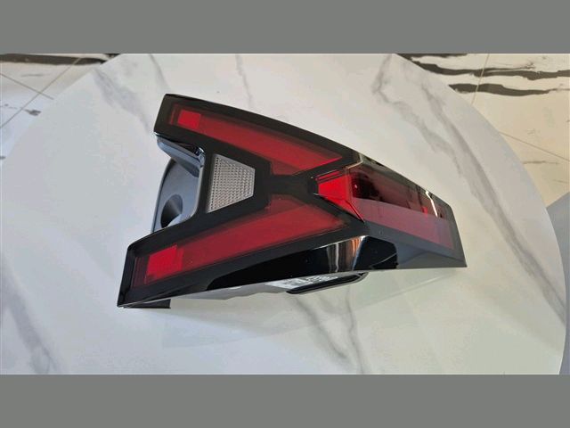 bontott DACIA BIGSTER Jobb Hátsó Lámpa