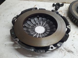 bontott DACIA DOKKER Kuplung Szett Lendkerékkel