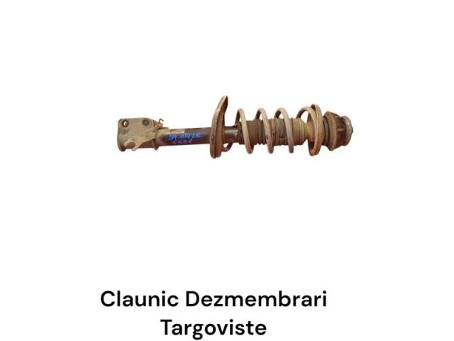 bontott DACIA DOKKER Bal első Gólyaláb (Lengécsillapító, Rugó)