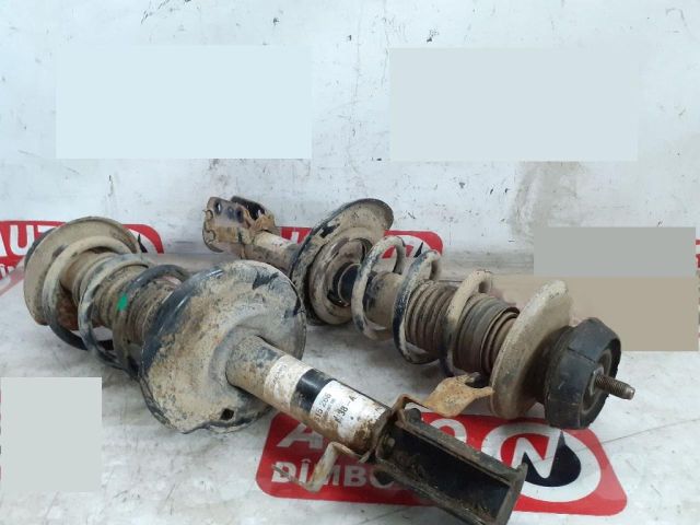 bontott DACIA DOKKER Bal első Gólyaláb (Lengécsillapító, Rugó)