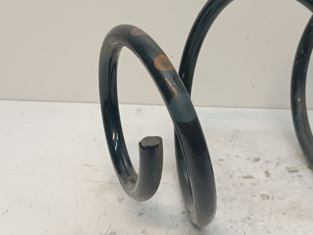 bontott DACIA DOKKER Bal hátsó Rugó