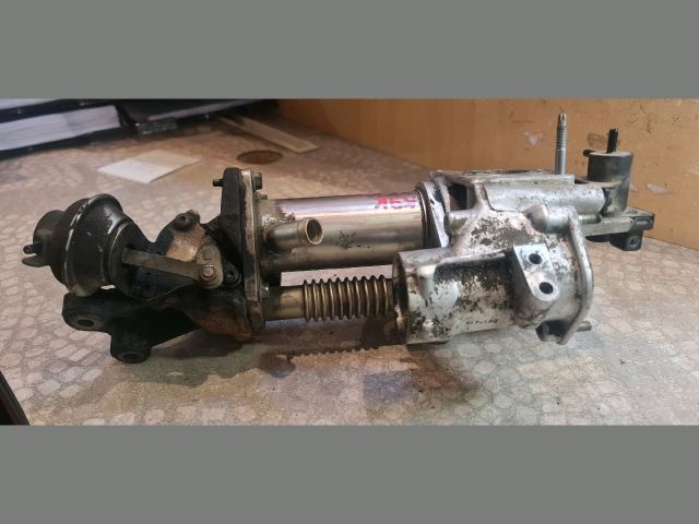 bontott DACIA DOKKER EGR Hűtő