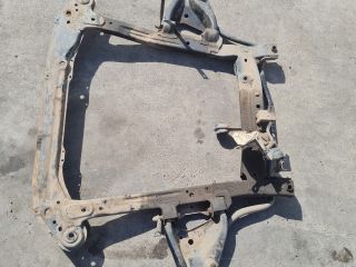 bontott DACIA DOKKER Első Bölcső