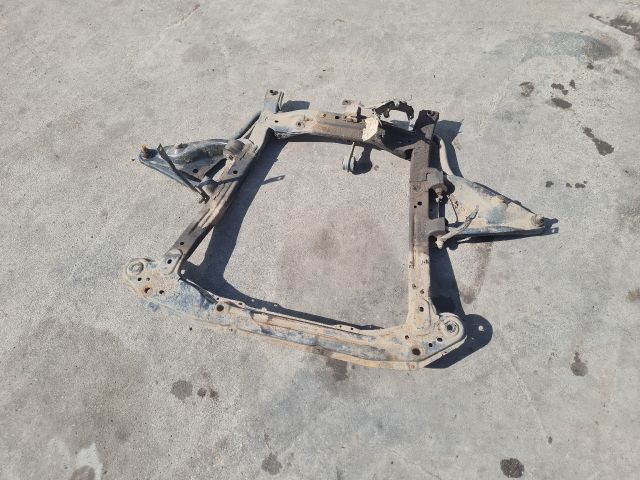 bontott DACIA DOKKER Első Bölcső