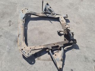 bontott DACIA DOKKER Első Bölcső