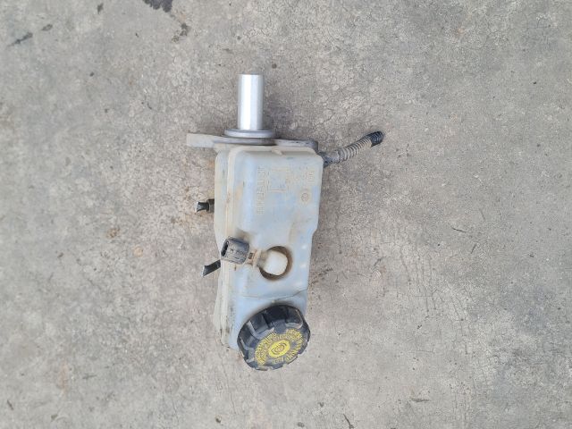 bontott DACIA DOKKER Főfékhenger