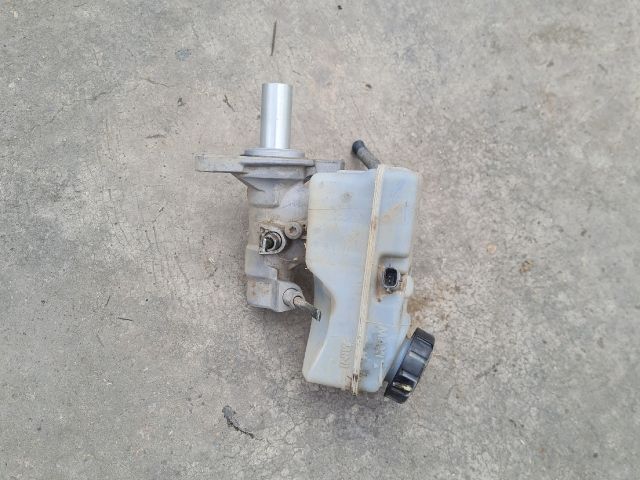 bontott DACIA DOKKER Főfékhenger