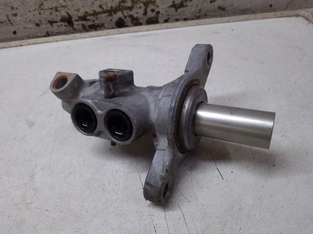 bontott DACIA DOKKER Főfékhenger