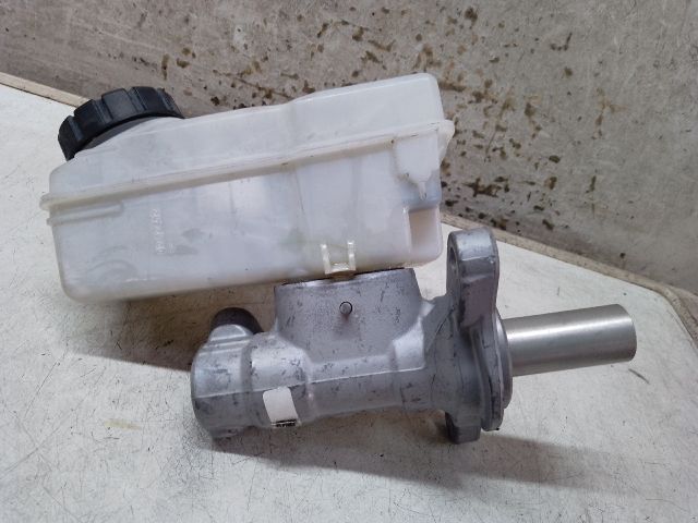 bontott DACIA DOKKER Főfékhenger