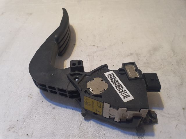 bontott DACIA DOKKER Gázpedál (Elektromos)