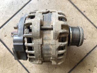 bontott DACIA DOKKER Generátor