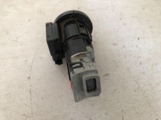 bontott DACIA DOKKER Gyújtáskapcsoló