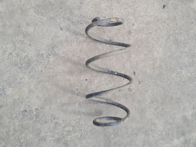 bontott DACIA DOKKER Hátsó Rugó