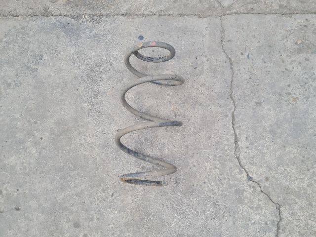 bontott DACIA DOKKER Hátsó Rugó