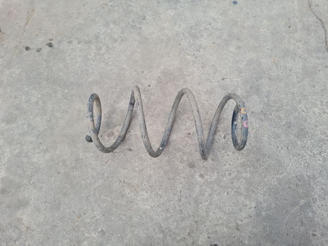 bontott DACIA DOKKER Hátsó Rugó