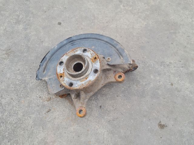 bontott DACIA DOKKER Jobb első Csonkállvány Kerékaggyal