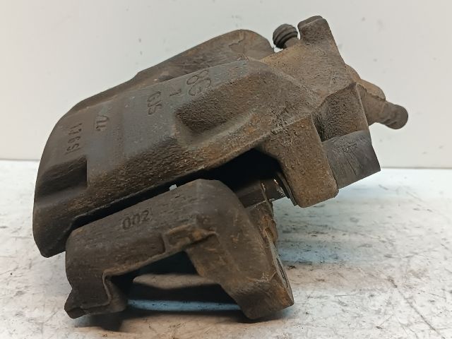 bontott DACIA DOKKER Jobb első Féknyereg Munkahengerrel