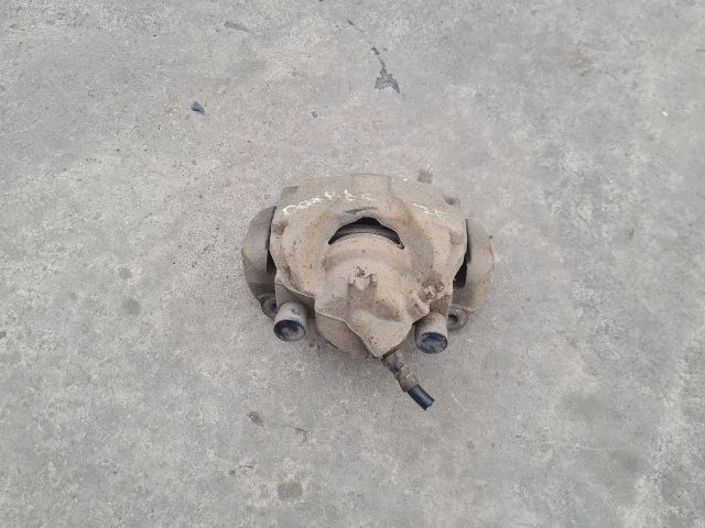 bontott DACIA DOKKER Jobb első Féknyereg Munkahengerrel