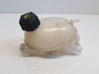 bontott DACIA DOKKER Kiegyenlítő Tartály