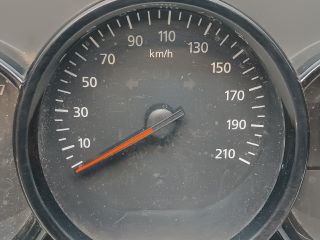 bontott DACIA DOKKER Kilométeróra