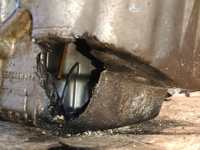 bontott DACIA DOKKER Komplett Motor (Segédberendezésekkel)