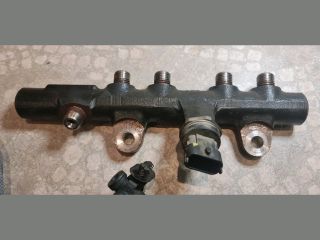 bontott DACIA DOKKER Közösnyomócső