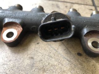 bontott DACIA DOKKER Közösnyomócső