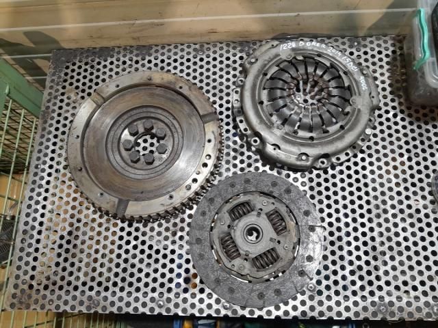 bontott DACIA DOKKER Kuplung Szett (Szerkezet, Tárcsa)