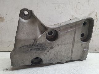 bontott DACIA DOKKER Motor Tartó Bak (Fém)