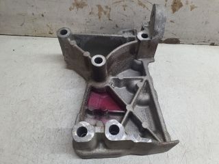 bontott DACIA DOKKER Motor Tartó Bak (Fém)