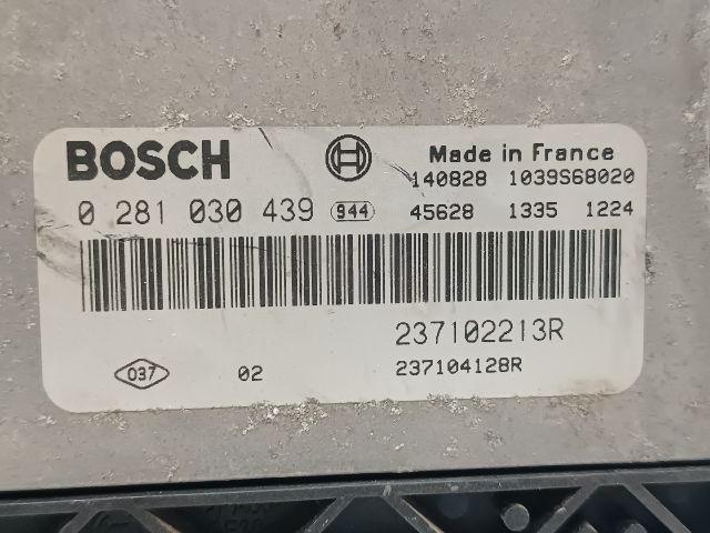 bontott DACIA DOKKER Motorvezérlő