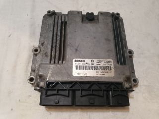 bontott DACIA DOKKER Motorvezérlő